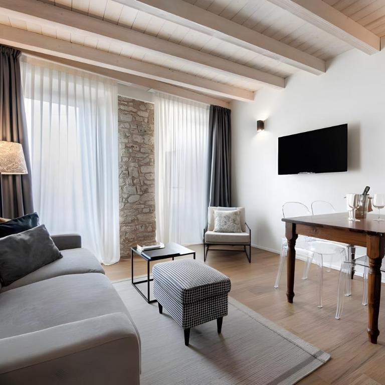 Il Vicolo Apartments Il Corso - Appartamento Superior con Vista Città - 1