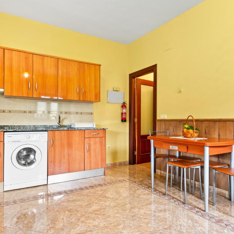 Apartamentos Les Cuartes - Apartamento Deluxe de 2 dormitorios con vistas al jardín - 5