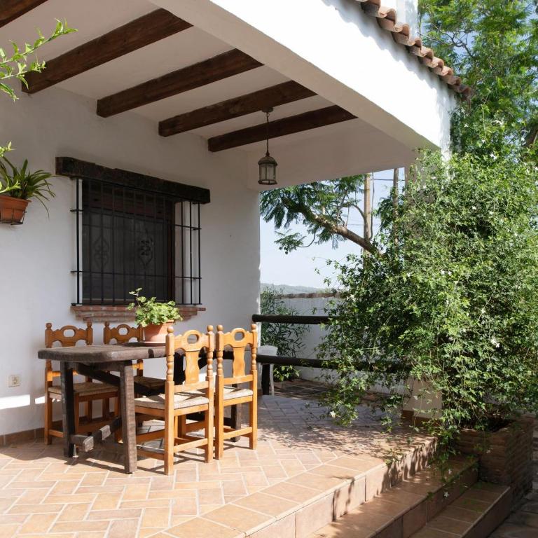Estudio El Olivo - Habitación Doble con vistas al jardín - 21