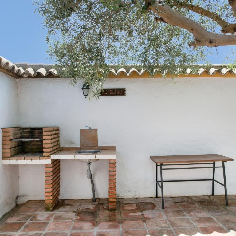 Estudio El Olivo - Habitación Doble con vistas al jardín - 19