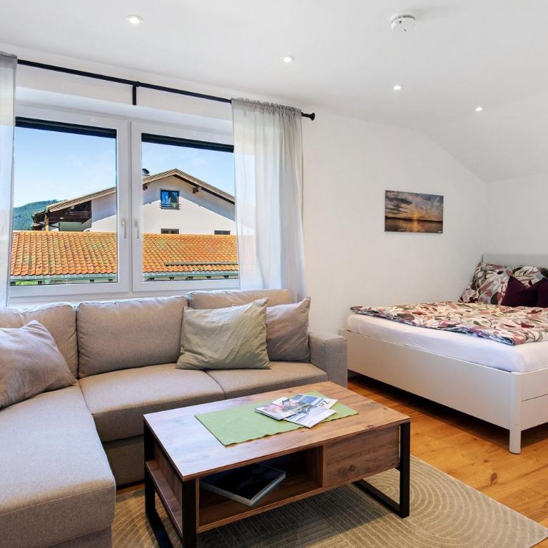 Ferienwohnung Sophia Inzell - Neu - Studio mit Bergblick - 3