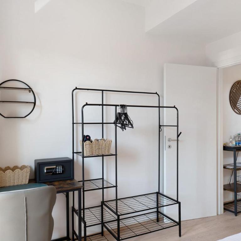 Rebaly Suites - Standard Queen Room - 6