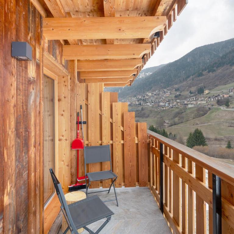 Lòni Lodge Vermiglio - Two-Bedroom Deluxe Apartment with Garden View - 2