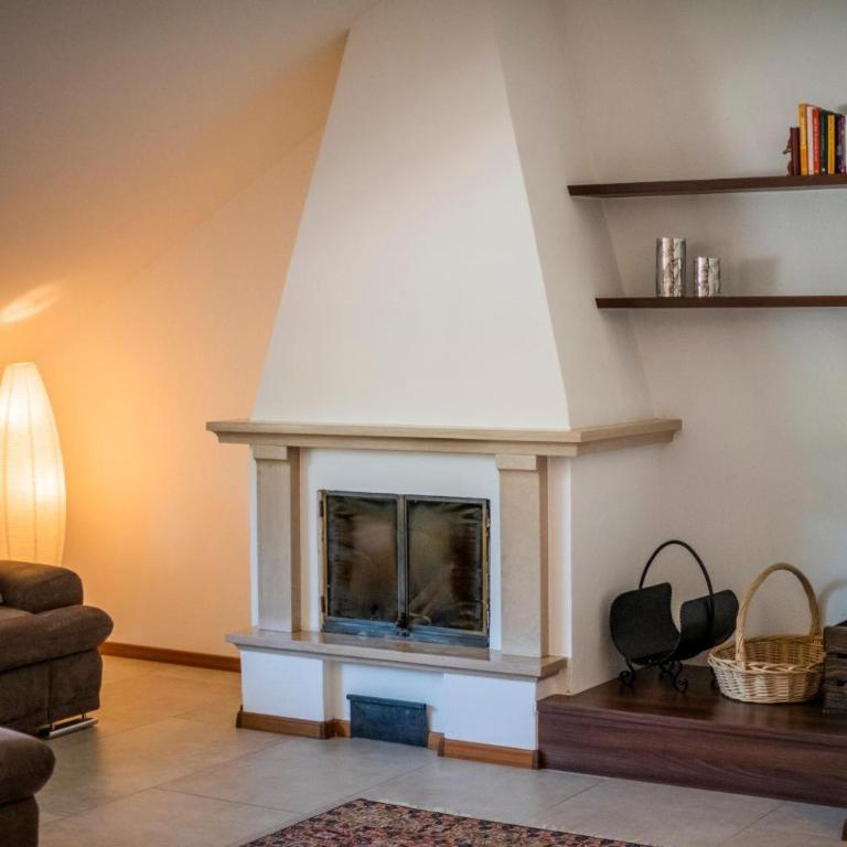 Theatre Lodge Attico Teatro - Two-Bedroom Apartment with Mountain View - 19
