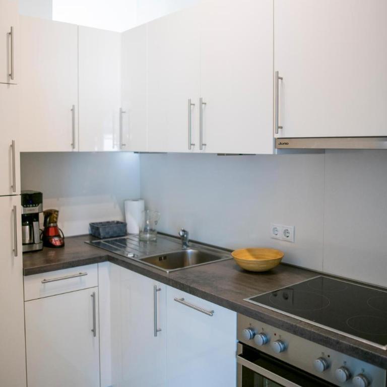 Theatre Lodge Attico Teatro - Two-Bedroom Apartment with Mountain View - 23