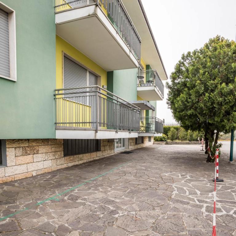 Verde House 2 - Appartamento Premium con 3 Camere da Letto e Balcone - 42