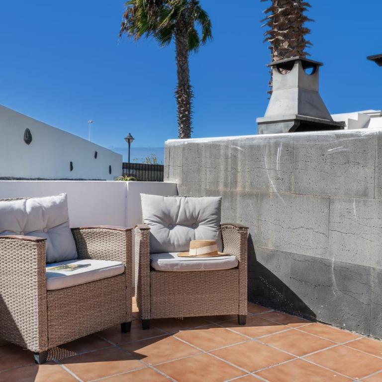 Villa Tania - Three-Bedroom House - 25