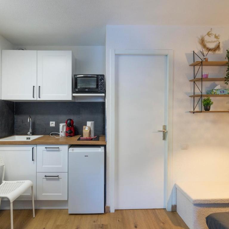 Cozy Apartment In Morillon - Appartement 1 Chambre Supérieur avec Balcon - 13