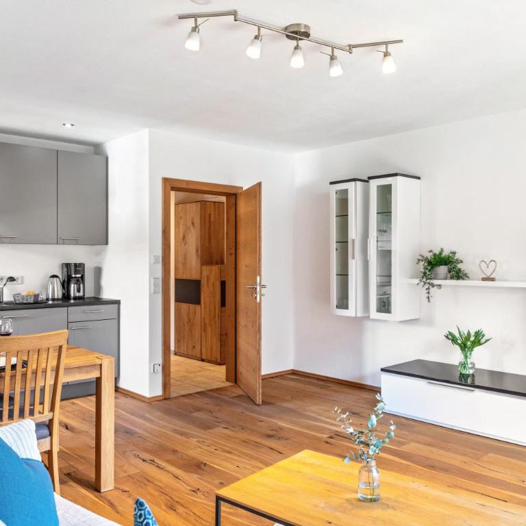Ferienwohnung Wetterstoa - Superior Apartment mit 1 Schlafzimmer und Balkon - 7