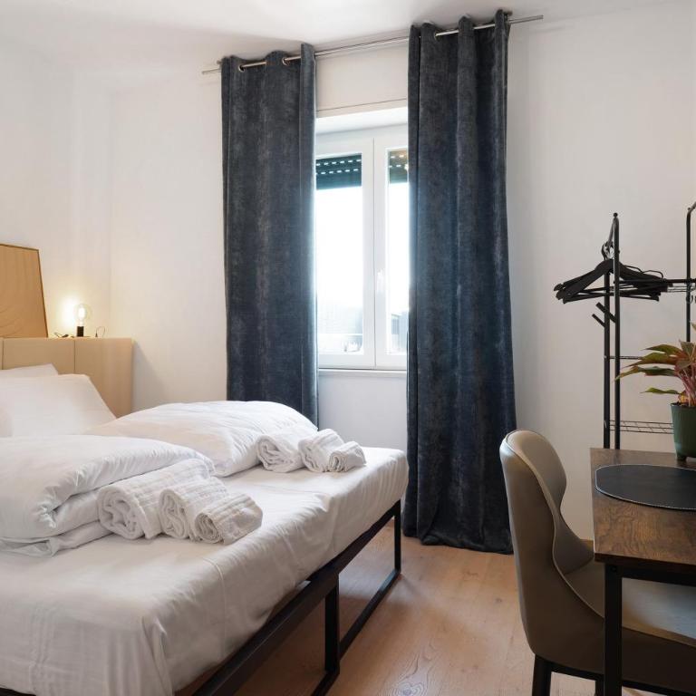 Rebaly Suites - Standard Queen Room - 7