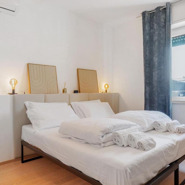 Rebaly Suites - Standard Queen Room - 1