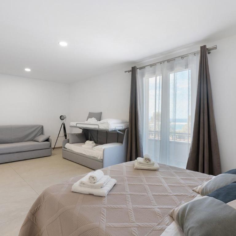 I Tramonti Del Golfo - Pio la Torre - Appartamento Superior con 1 Camera da Letto e Balcone - 12