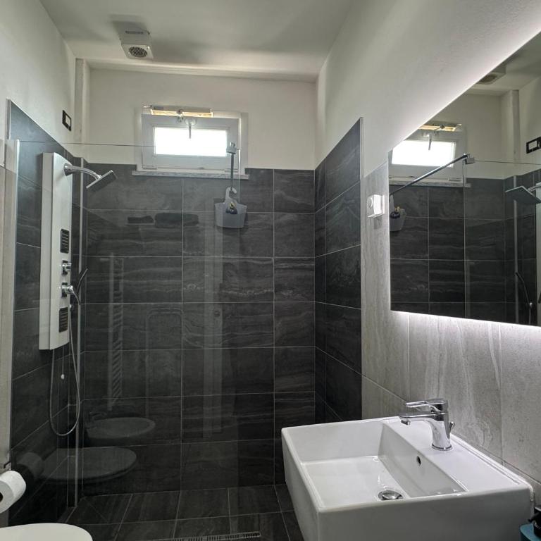 Garda Relais Luna Blu - Camera Quadrupla Comfort - 7