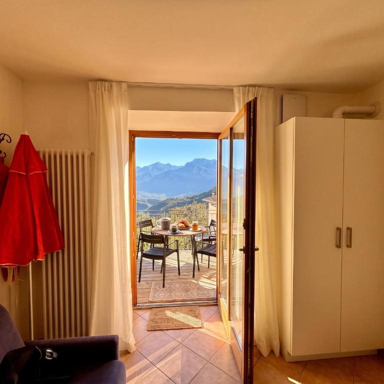 Voiandes balcony Apartment garden and pool - Appartamento con Vista Montagna - 4