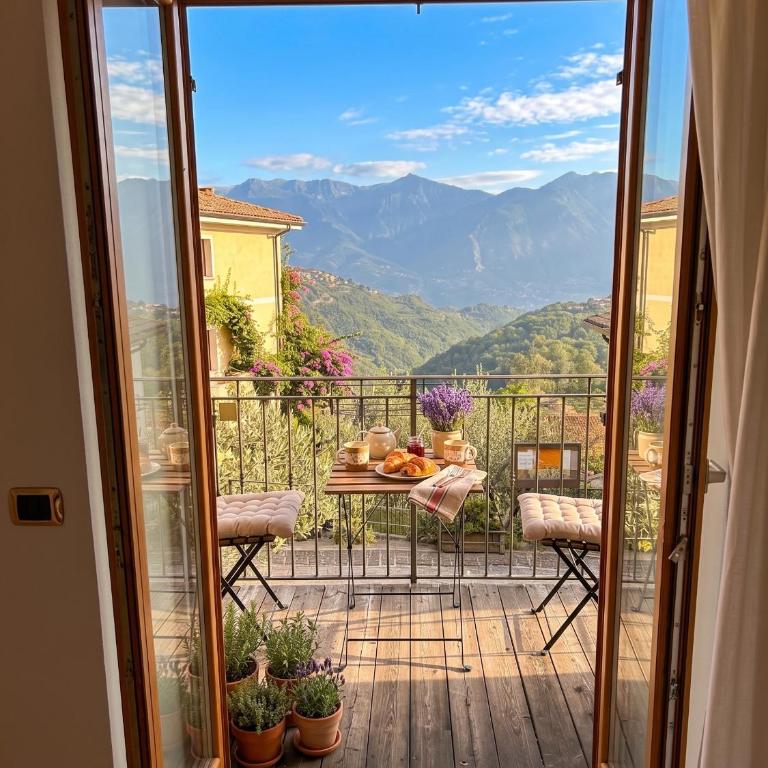 Voiandes balcony Apartment garden and pool - Appartamento con Vista Montagna - 14