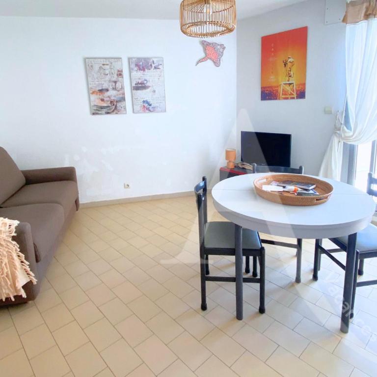 quartier la corniche 2 chambres parking - Appartement 2 Chambres - 1