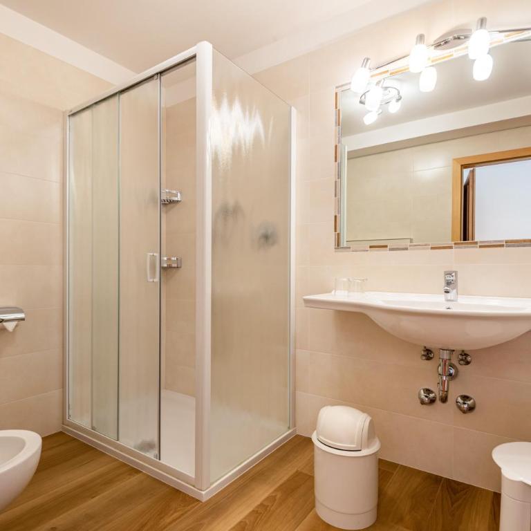 Hotel Residence Gardena Stevia 307 - Appartamento Premium con 3 Camere da Letto e Balcone - 17