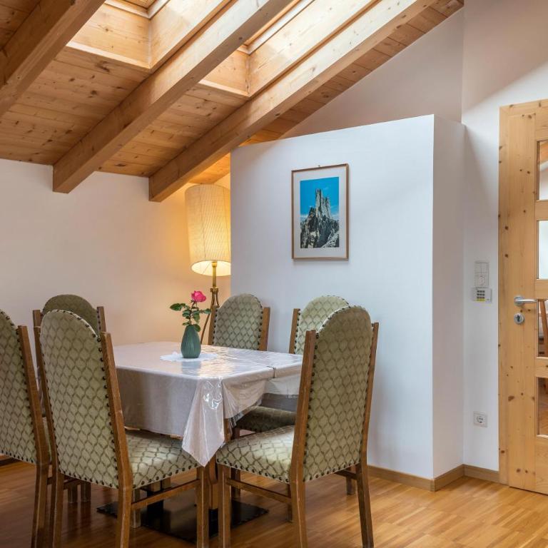 Funtnatsch Apartment Schlern - Deluxe Apartment mit Balkon und 2 Schlafzimmern - 1