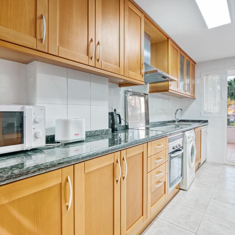Puerto Romano - Apartamento Deluxe de 2 dormitorios con vistas al jardín - 11