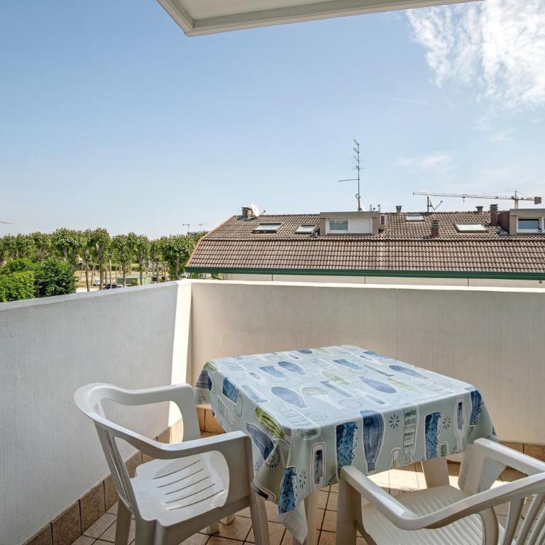 Residence Papaya A202 - Appartamento Superior con Vista Città - 2