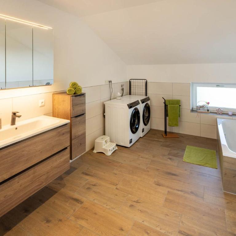 Ferienwohnung Egg-Hof - Apartment mit 1 Schlafzimmer und Gartenblick - 13