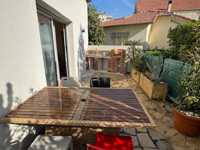 Résidence Cannes - Appartement 1 Chambre avec Jardin - 3