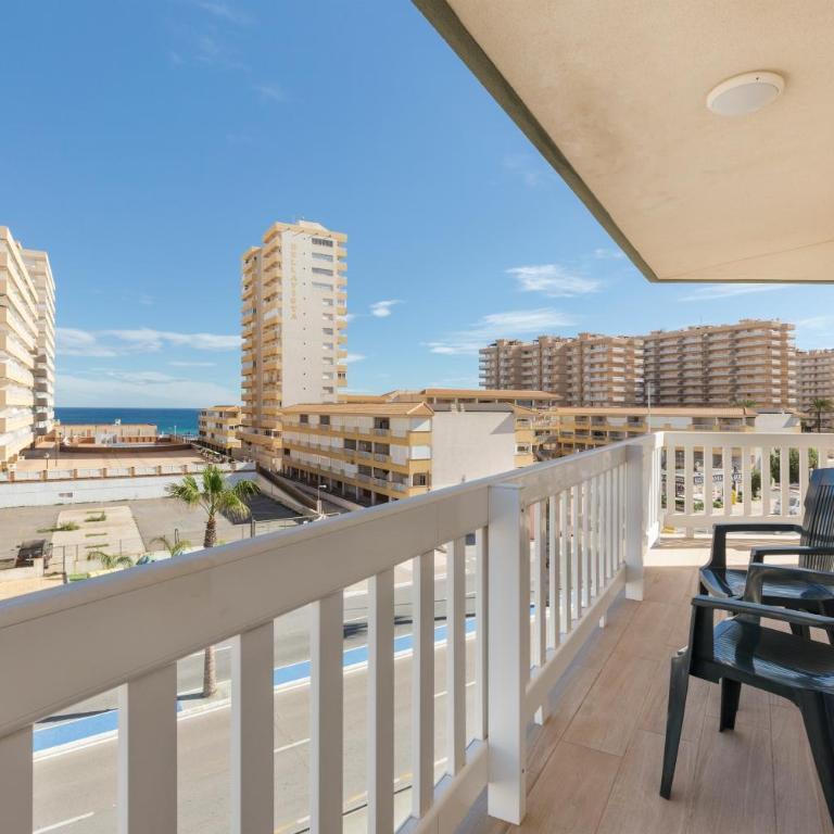 Recien Reformado 2 - Apartamento Deluxe de 2 dormitorios con vistas al mar - 2