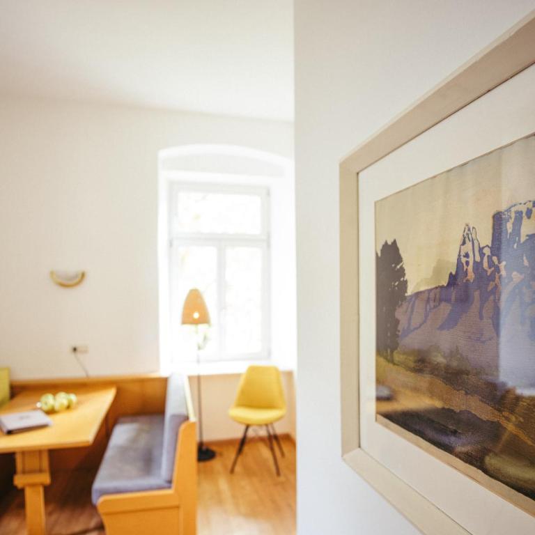 Freienfeldhof Golden - Superior One-Bedroom Apartment with Balcony - 2