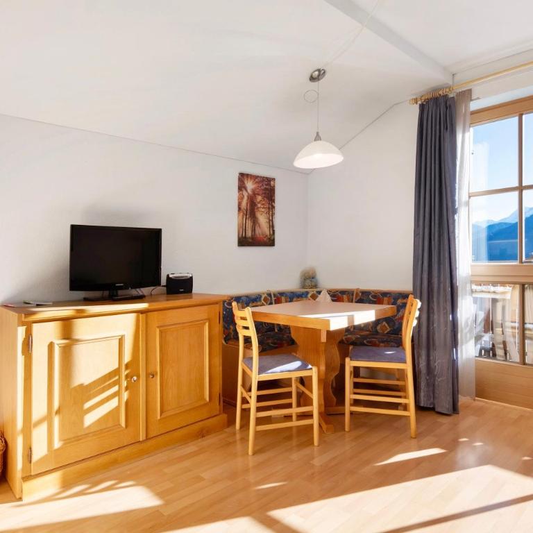 Haus Peer Burgeis - Superior Apartment mit 1 Schlafzimmer und Balkon - 2