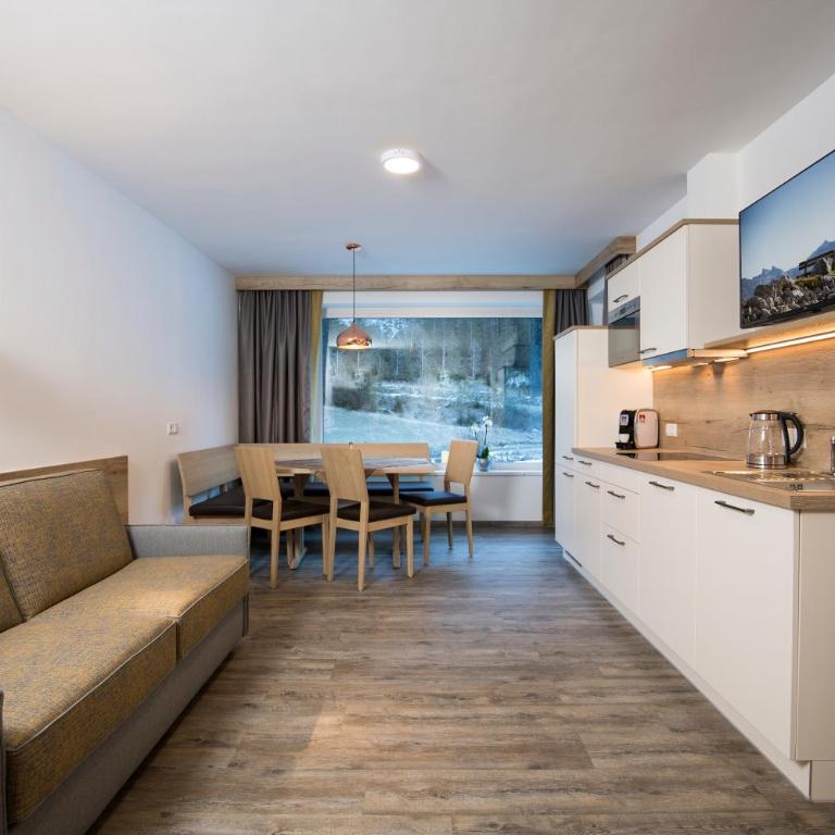 Alps Tux - Apartment mit Balkon - 14