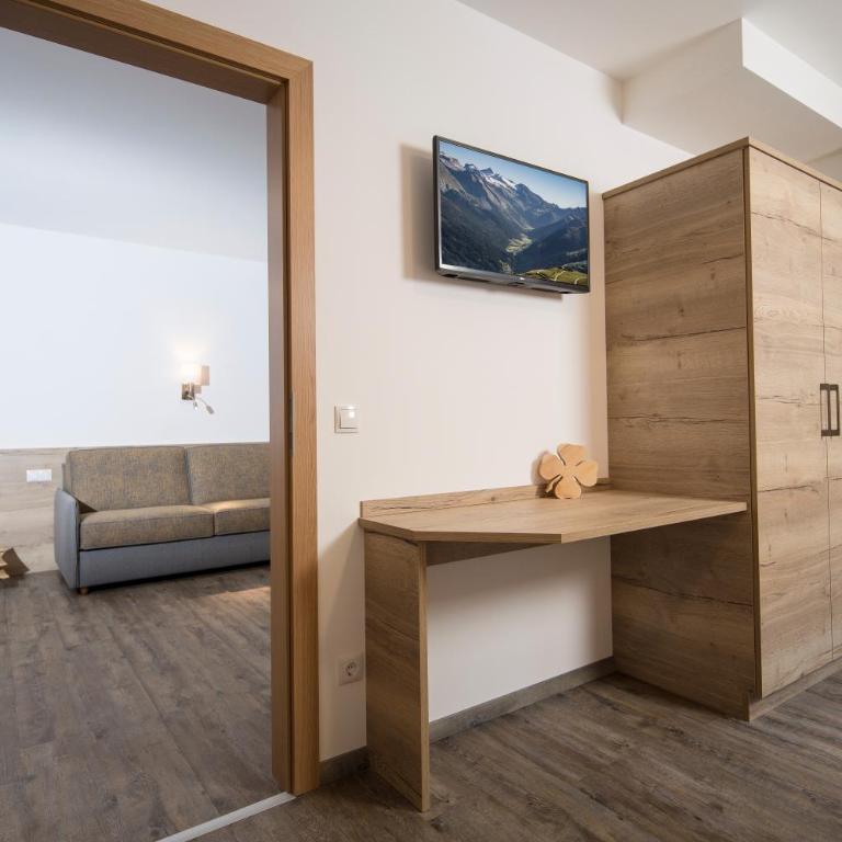 Alps Tux - Apartment mit Balkon - 10
