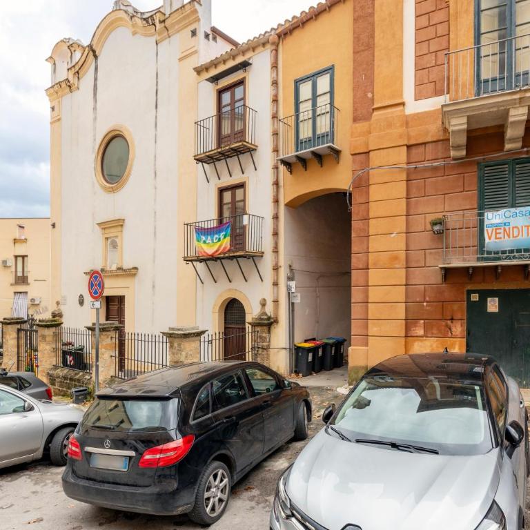 Casa Vicolo San Giovanni - Appartamento Deluxe con 2 Camere da Letto e Balcone - 23