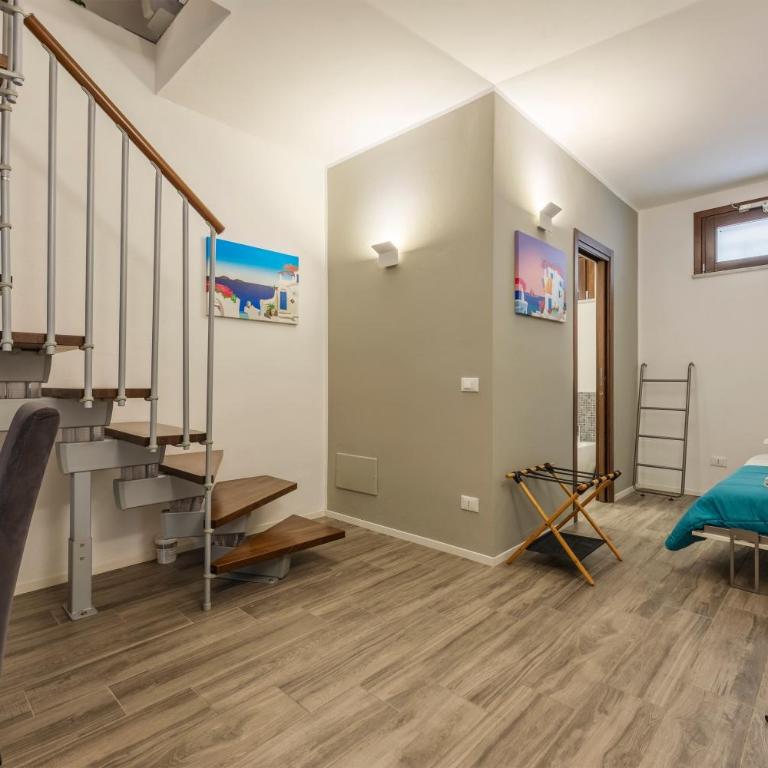 Casa Vicolo San Giovanni - Appartamento Deluxe con 2 Camere da Letto e Balcone - 11