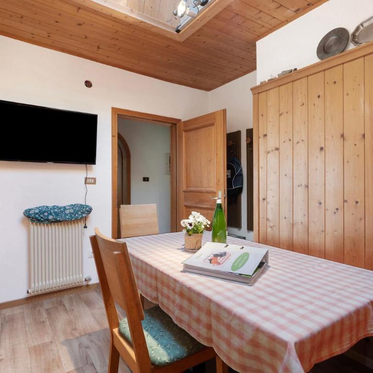 Regalterhof Eppan - Appartamento Deluxe con 2 Camere da Letto e Vista Giardino - 15