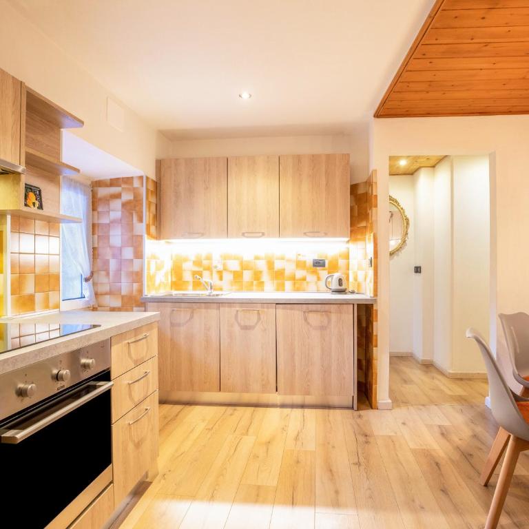 Chalet Osmar Appartamento 1 - Appartamento con 2 Camere da Letto e con Vista Montagna - 10