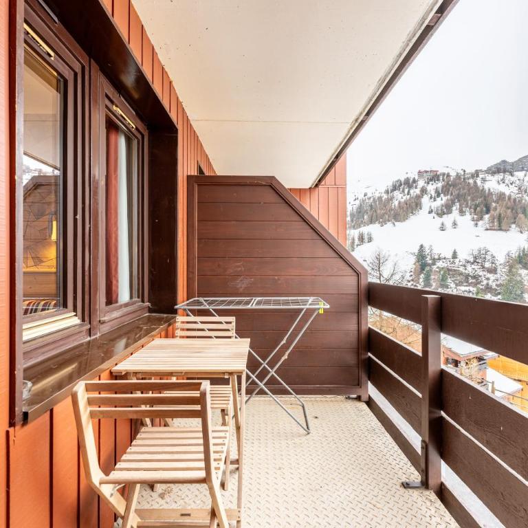 Séjour à la montagne - Les Silènes - Superior One-Bedroom Apartment with Balcony - 2