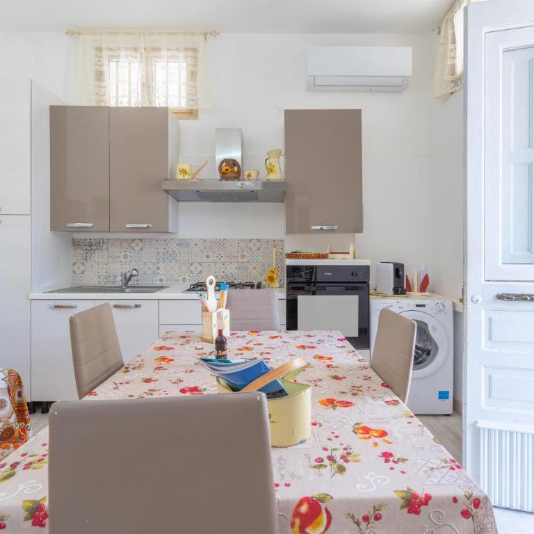 Appartamento con vista piscina - Appartamento Deluxe con 2 Camere da Letto e Vista Giardino - 7
