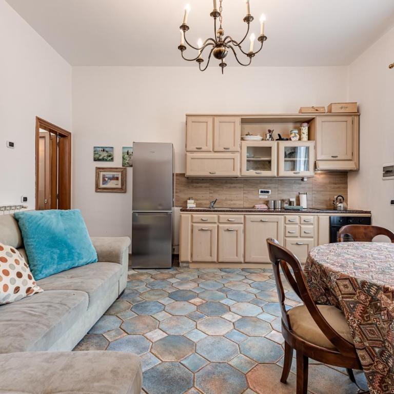 Great Apartment at the Duomo - Appartamento Superior con Balcone - 2