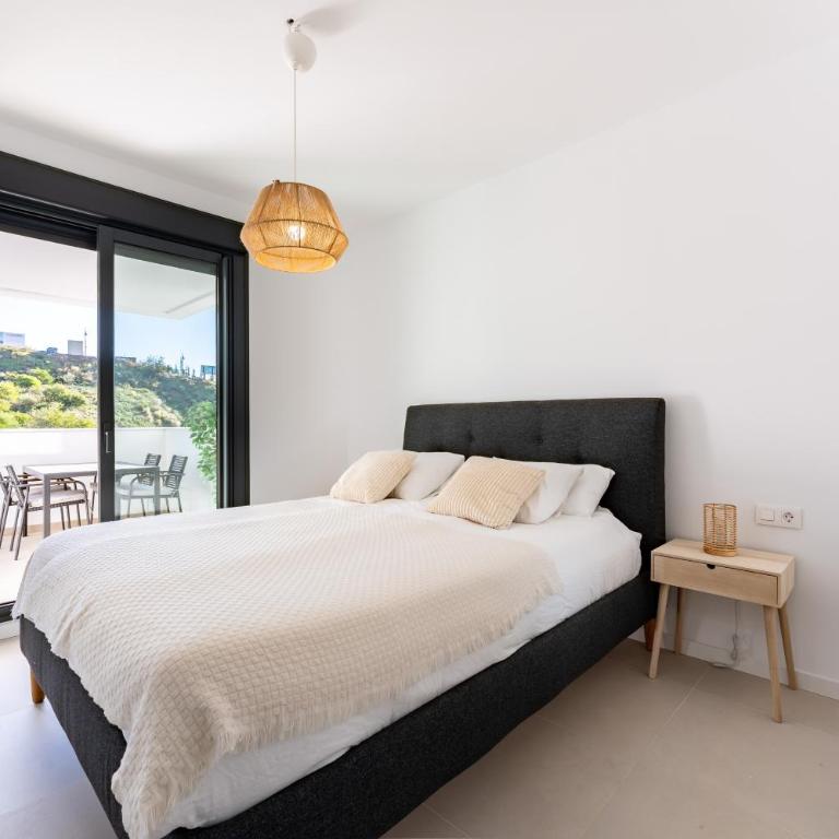 Middle Views West - Apartamento Deluxe de 2 dormitorios con vistas al mar - 9