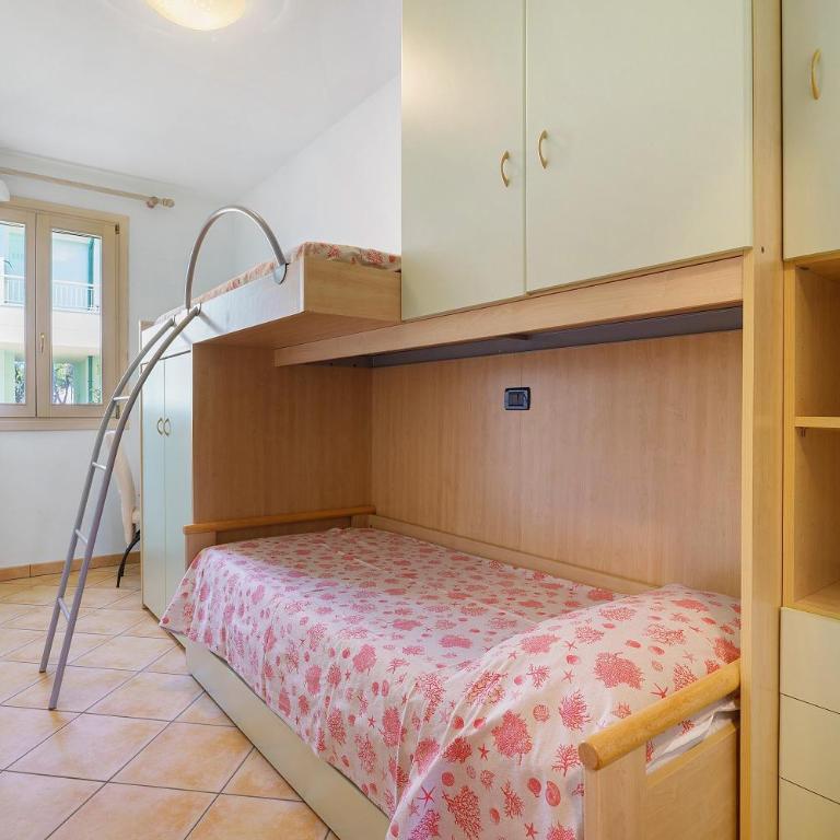 Residence Valentina - Piano terra - Appartamento Deluxe con 2 Camere da Letto e Vista Giardino - 19