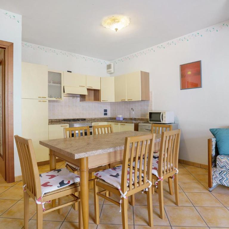 Residence Valentina - Piano terra - Appartamento Deluxe con 2 Camere da Letto e Vista Giardino - 4