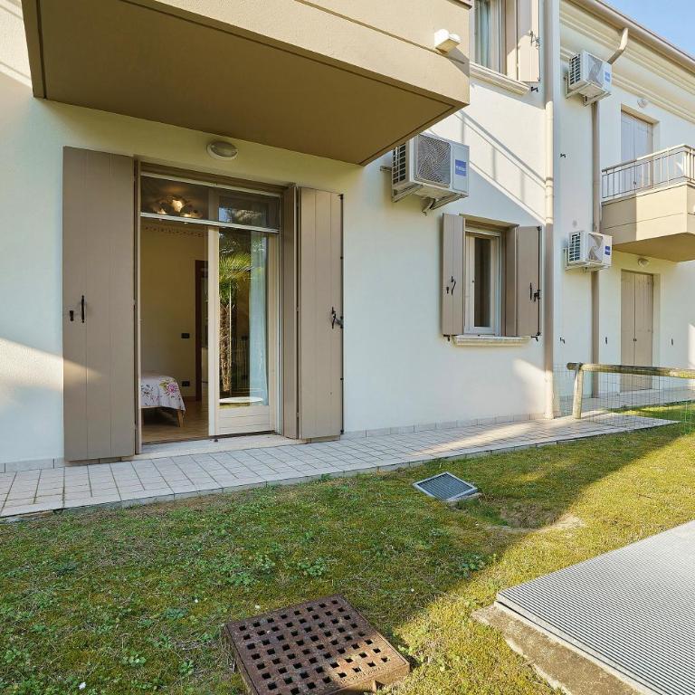 Residence Valentina - Piano terra - Appartamento Deluxe con 2 Camere da Letto e Vista Giardino - 16
