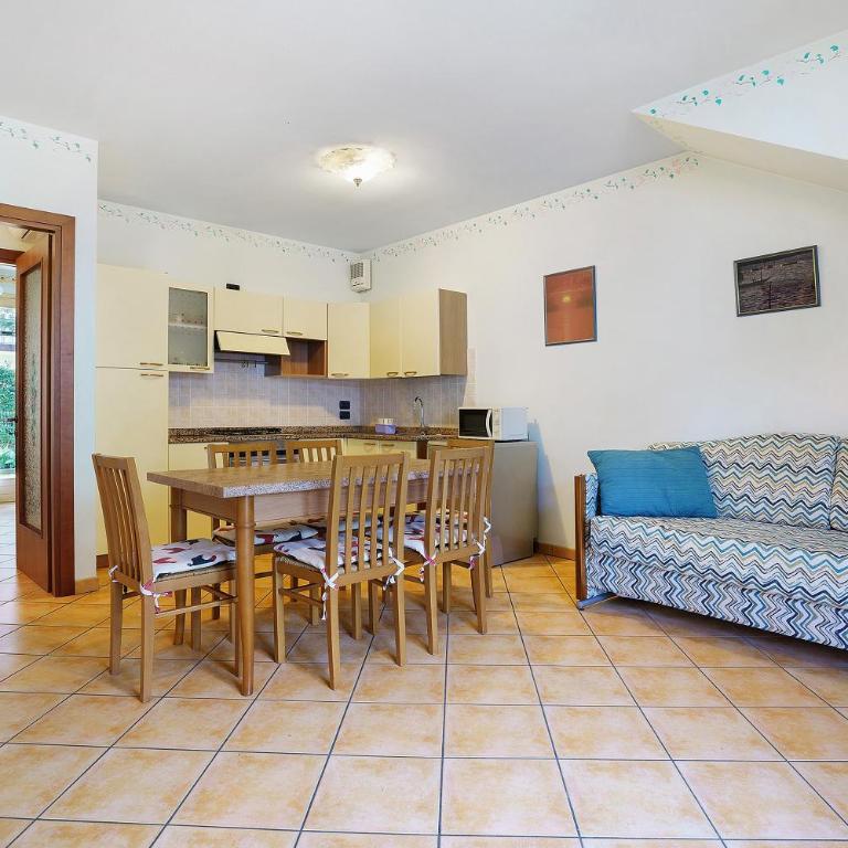 Residence Valentina - Piano terra - Appartamento Deluxe con 2 Camere da Letto e Vista Giardino - 23