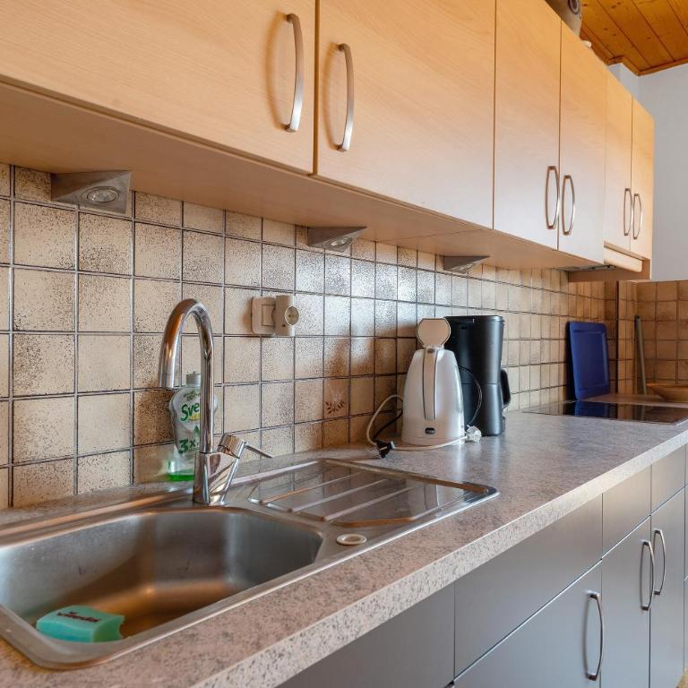 Regalterhof Eppan - Appartamento Deluxe con 2 Camere da Letto e Vista Giardino - 5