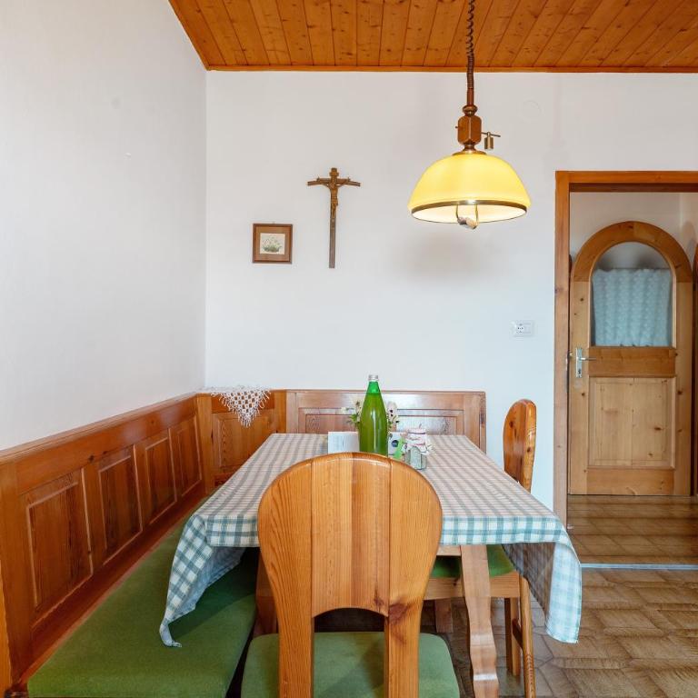 Regalterhof Eppan - Appartamento Deluxe con 2 Camere da Letto e Vista Giardino - 7
