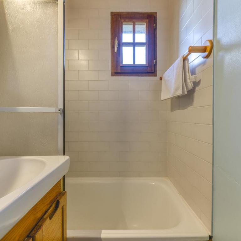 Meije 4 Chaleureux Appt Proche - Appartement 2 Chambres Deluxe avec Balcon - 13