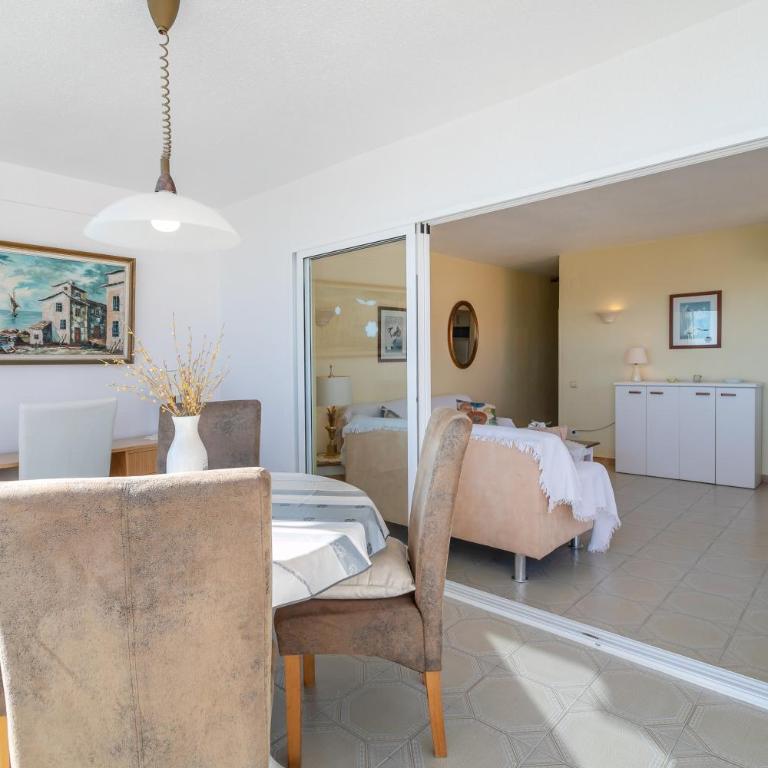 Esmeralda 1 - Apartamento Deluxe de 2 dormitorios con vistas al mar - 17