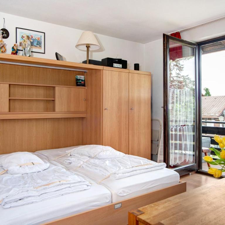Ferienwohnung Bergrose - Studio mit Terrasse - 14