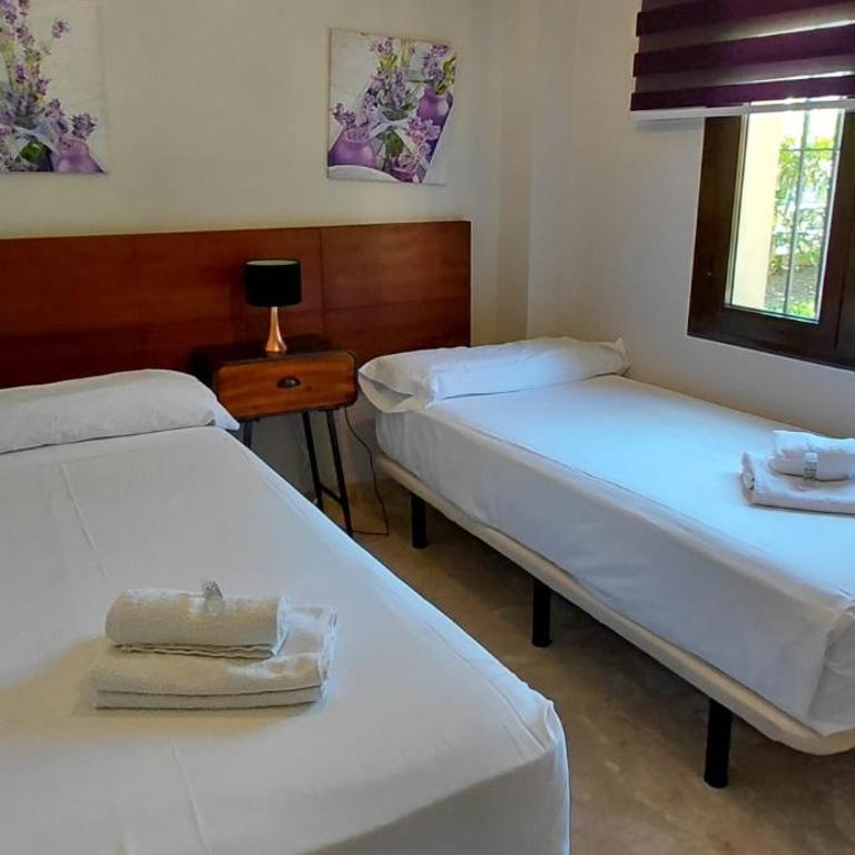 Apartamento de tres dormitorios muy espacioso con jardines y piscinas - Apartamento de 3 dormitorios con vistas - 19