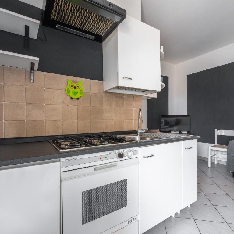 Casa Vacanza Casi 2 - Two-Bedroom House - 14